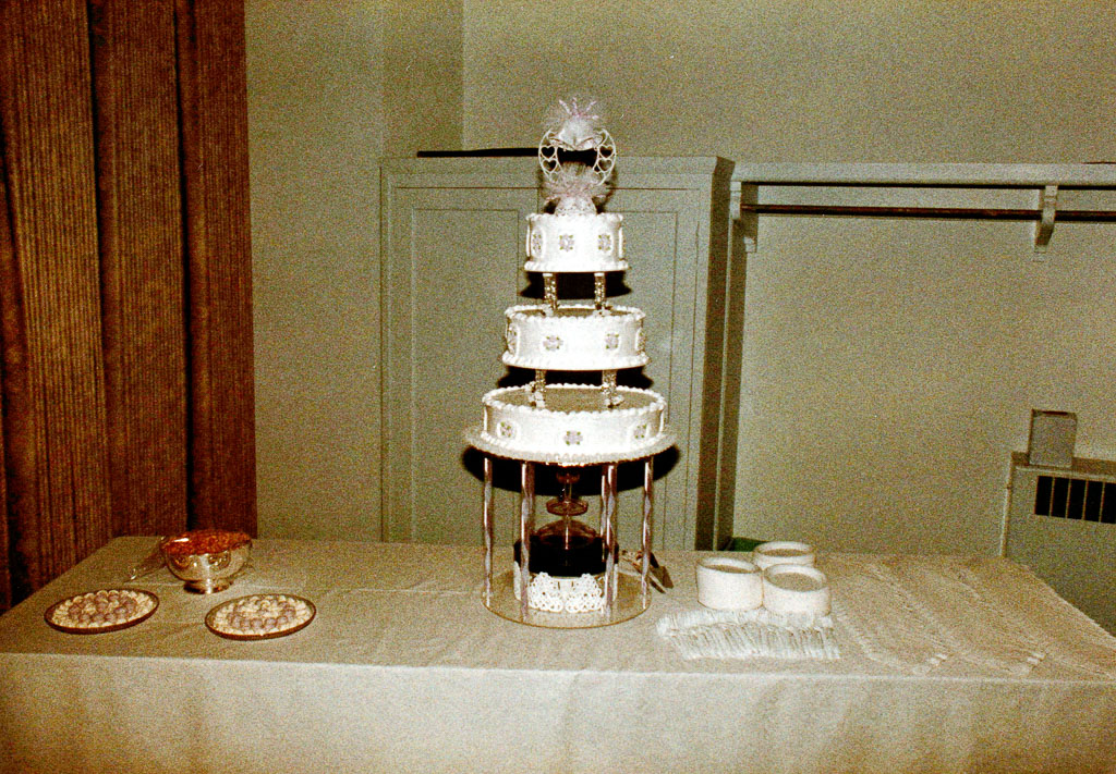 1984_September_Wedding-Honeymoon_0079_a.jpg