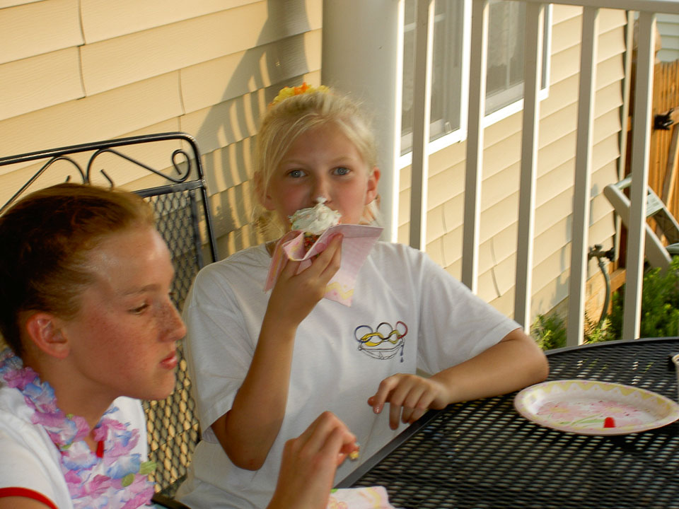 2003-Rachel-Birthday-9-June-30,-2003.jpg