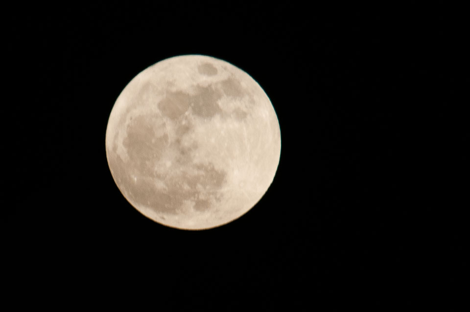 Moon-Over-Walkersville-5255.jpg