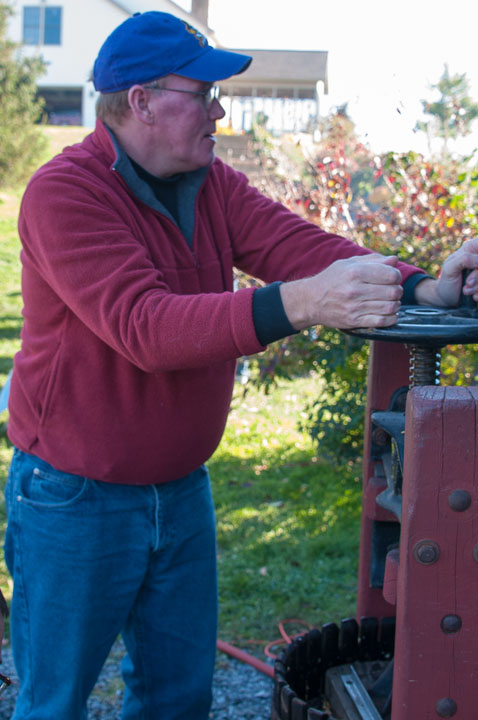 2012-Myer-Apples-Festival-October-13,-2012-60.jpg