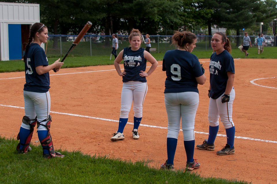 2012-Senior-Softball-564020120529.jpg