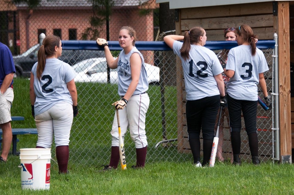 2012-Senior-Softball-564420120529.jpg