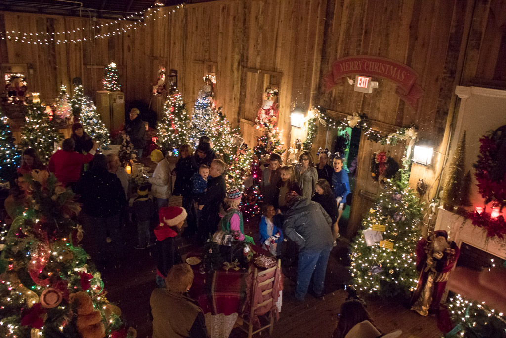 2014-Springfield-Barn-December-06,-2014-065.jpg